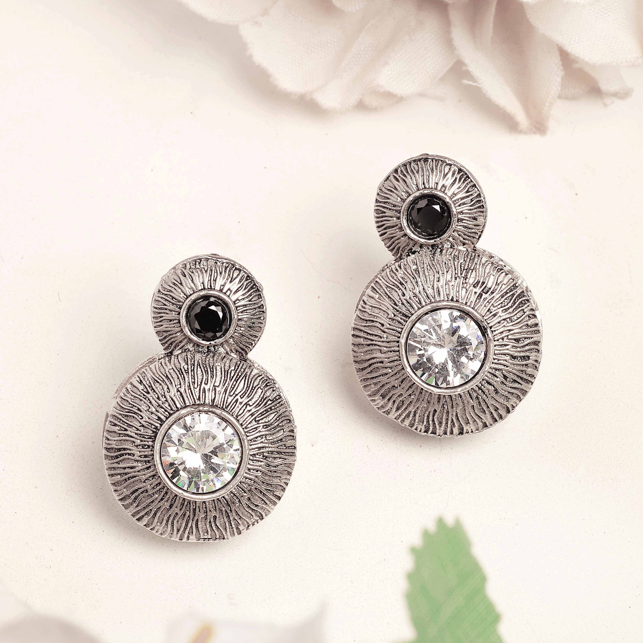 Karatcart Oxidized Silver-Toned Stud Earrings with Textured Design & Crystal Accents for Women