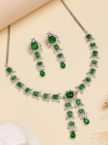 Karatcart Green Traditional American Diamond Necklace Set for Women