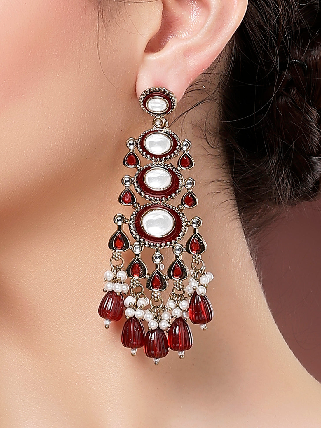 Karatcart Traditional Gold-Plated Red Beaded Kundan Earrings for Women