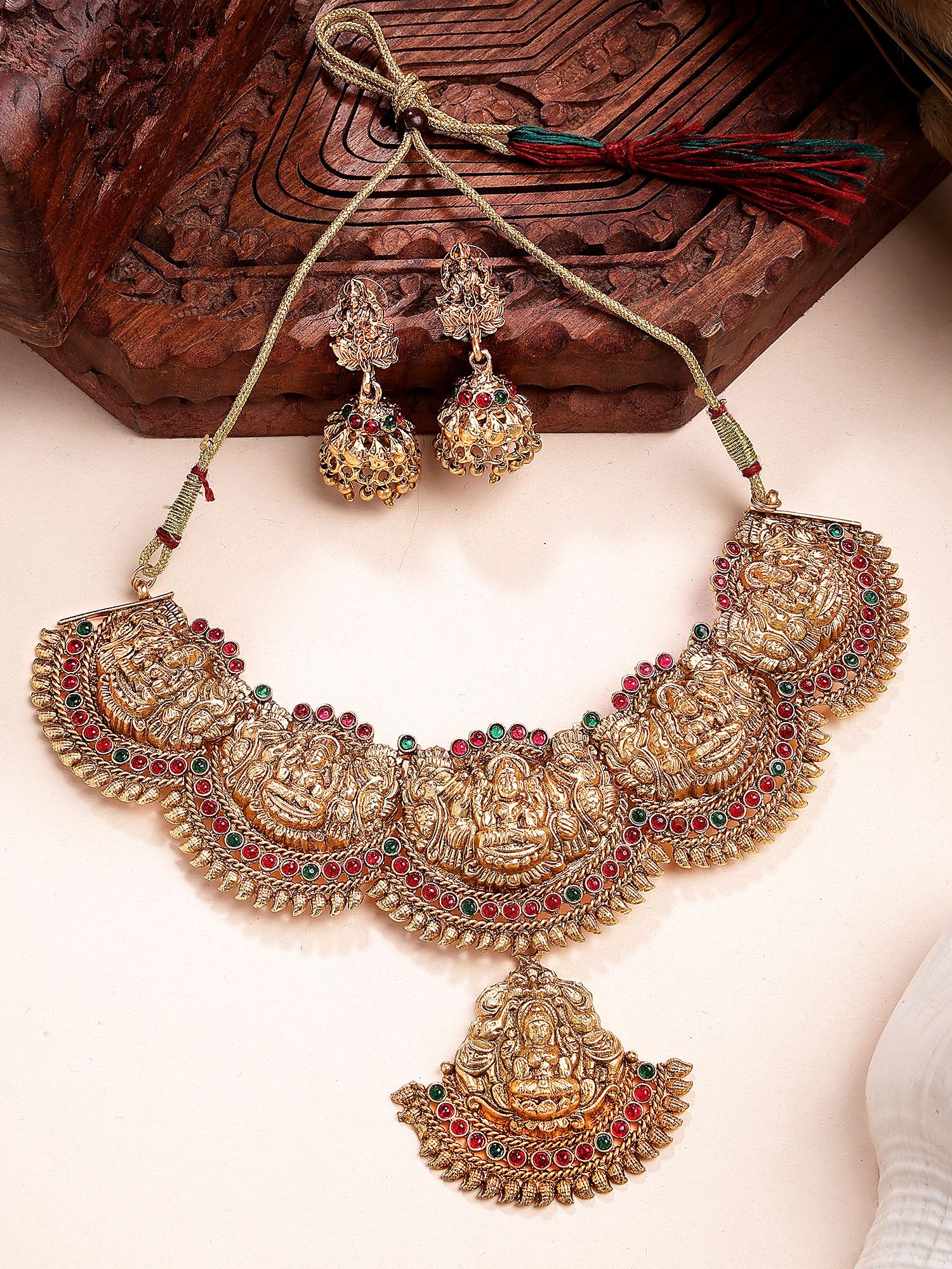 Karatcart Gold Plated Laxmi Mata Design Red and Green Temple Jewellery Set for Women