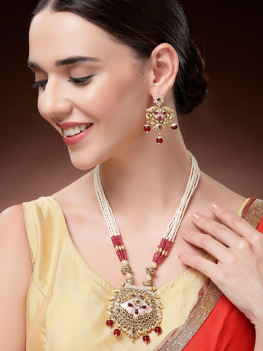 Karatcart Gold Plated Red Beads Studded Kundan Rani Haar Necklace Set for Women