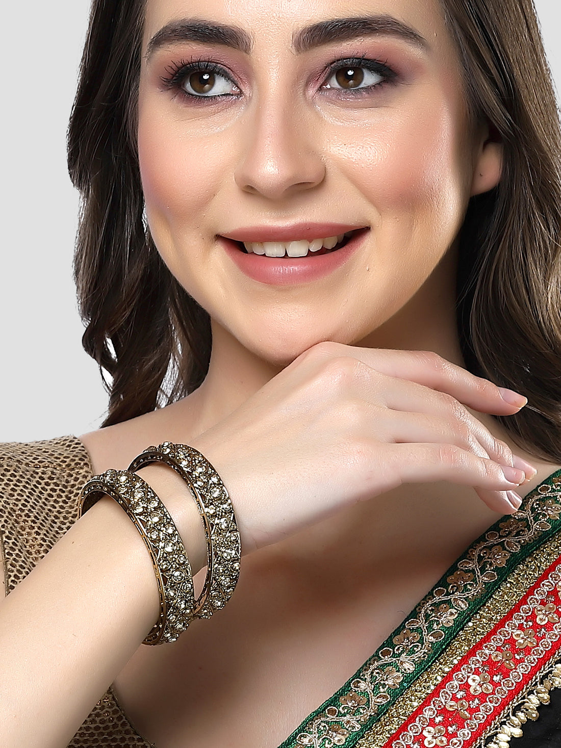 Karatcart Antique Gold Plated Star Design Kundan Studded Bangles for Women