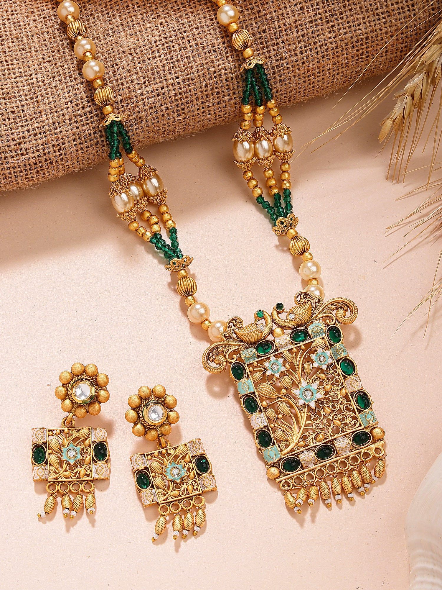Karatcart Designer Gold-Plated Menakari Rani Haar Necklace Set with Green Beads for Women