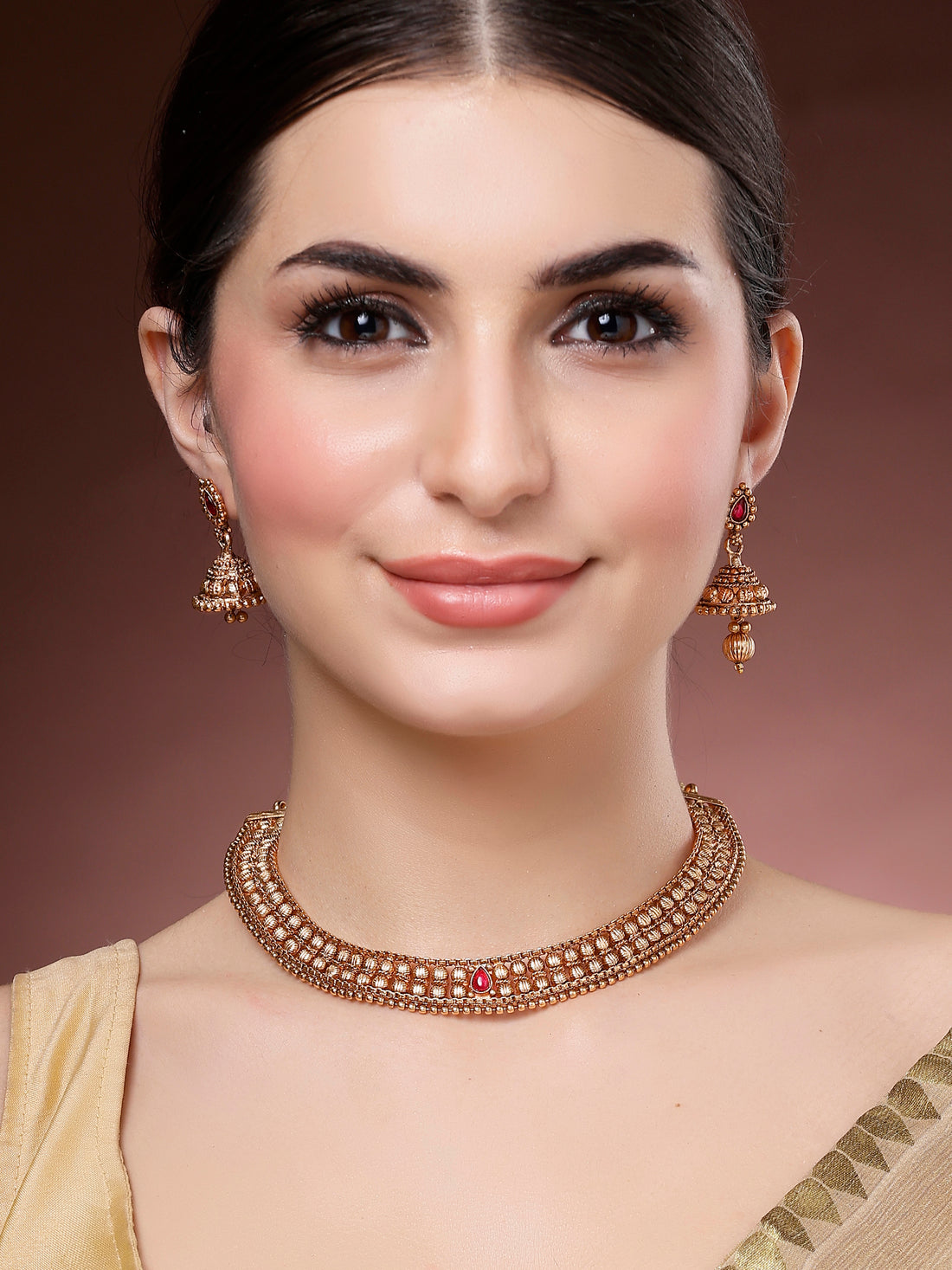 Karatcart Gold Plated Engraved Temple Jewellery Set for Women
