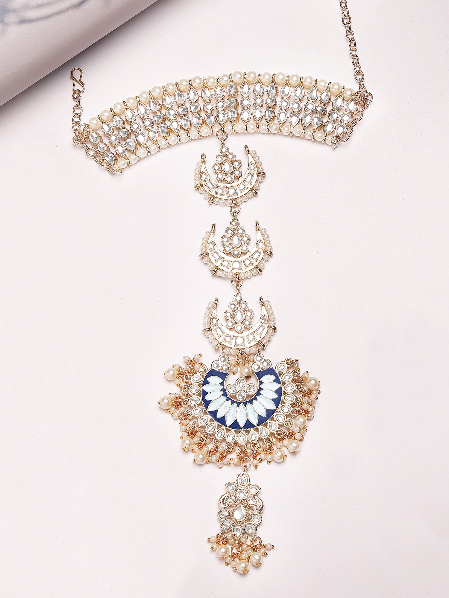 Karatcart Designer Gold Plated Kundan Hair Choti with Blue Enamel and Pearl for Women