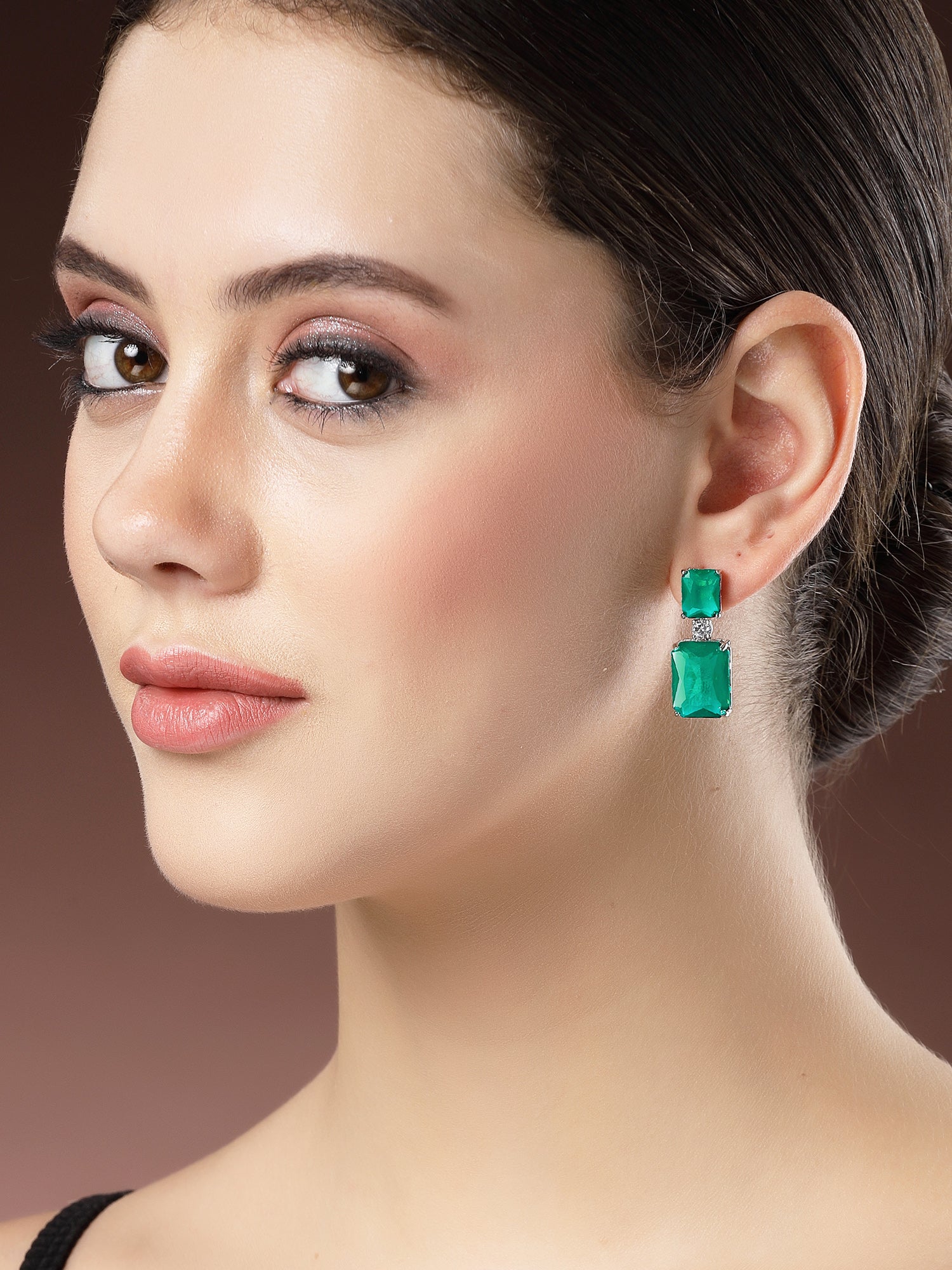 Karatcart Luxurious Teal American Diamond Stone Drop Earrings for Women