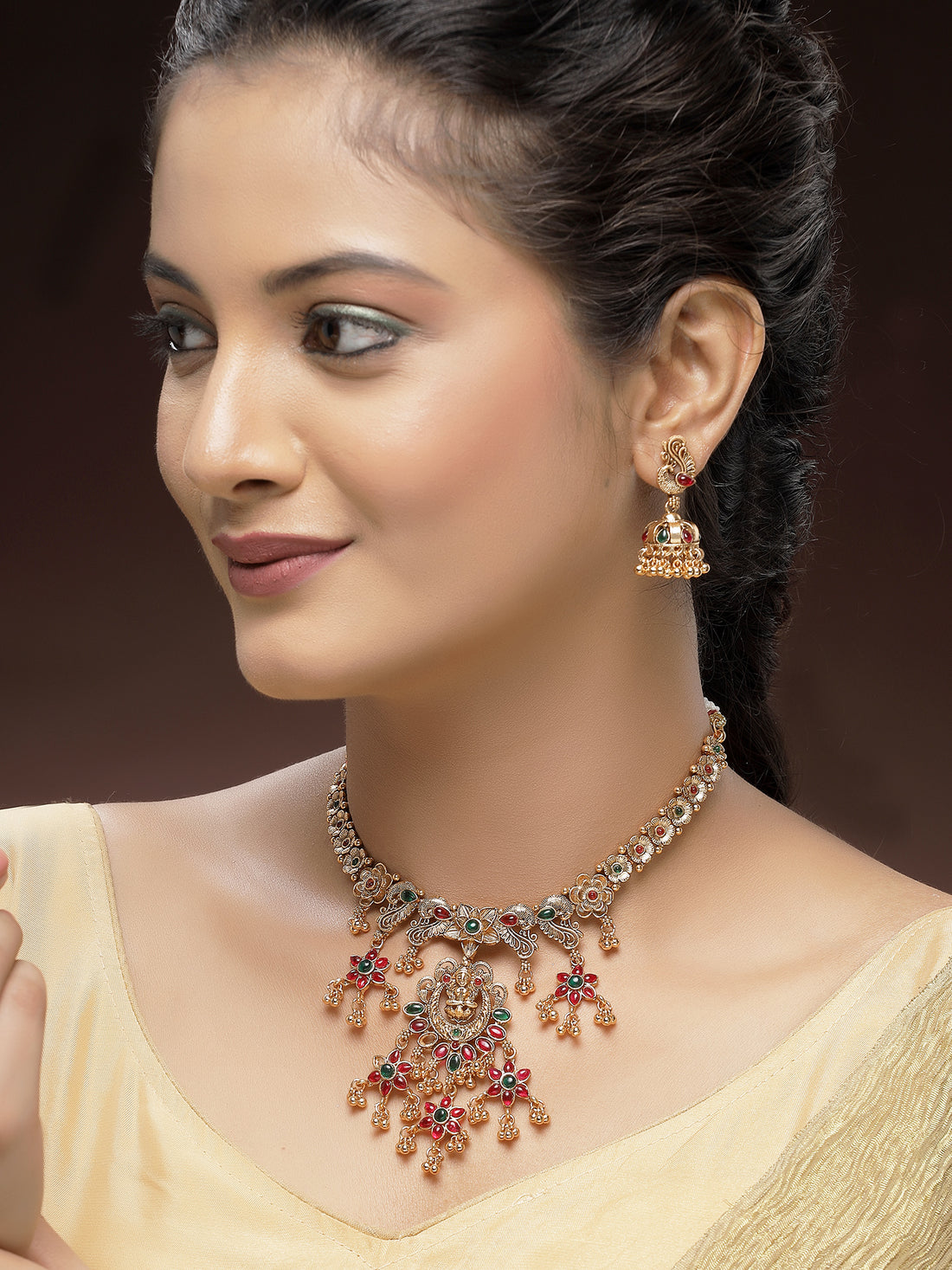 KARATCART Traditional Gold-Plated Goddess Laxmi Mata Temple Jewellery Set for Women