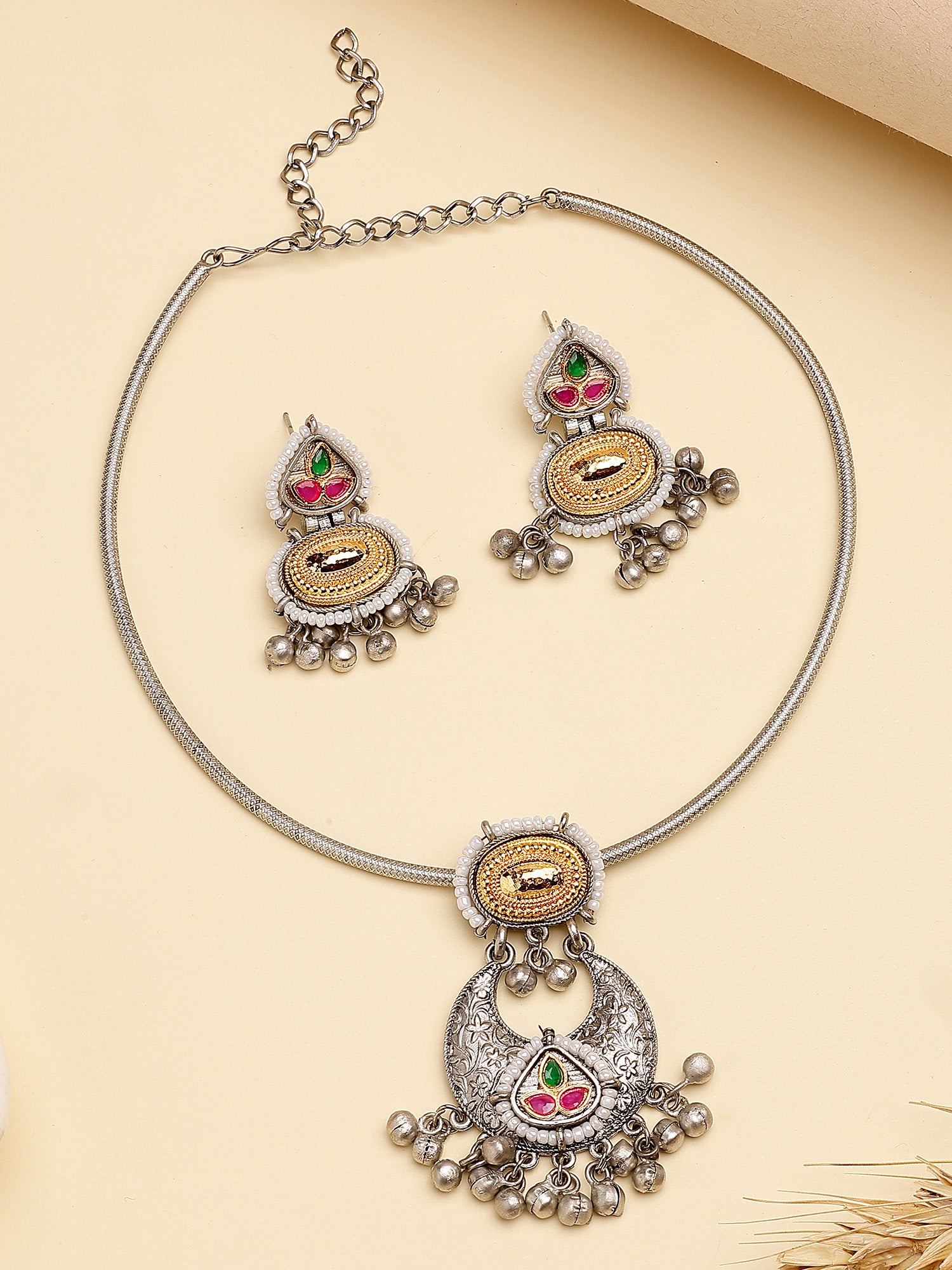 Karatcart Oxidised Silver and Gold Plated Hasli Necklace Set for Women