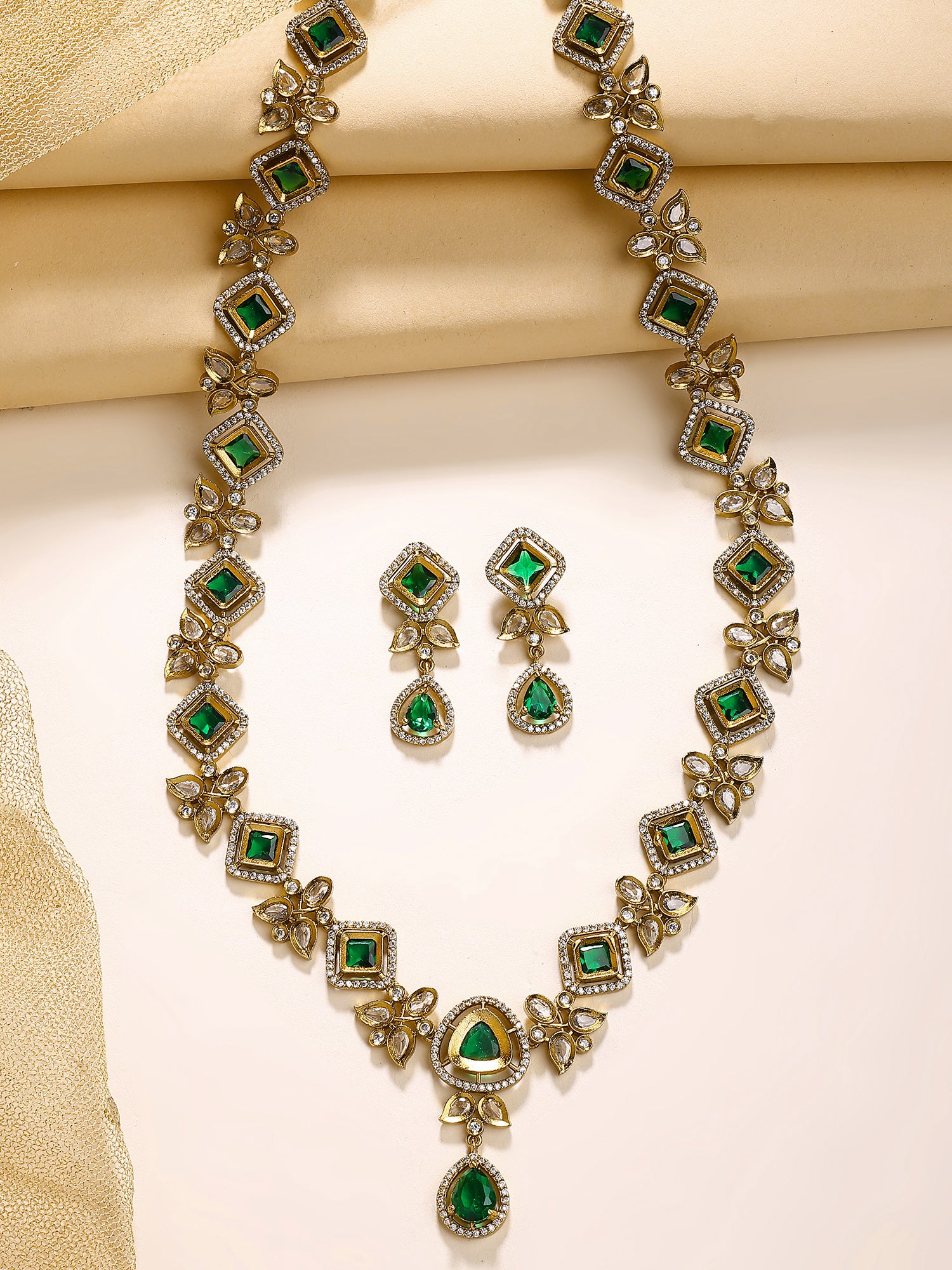KARATCART Traditional Gold-Plated Green American Diamond Rani Haar Jewellery Set for Women