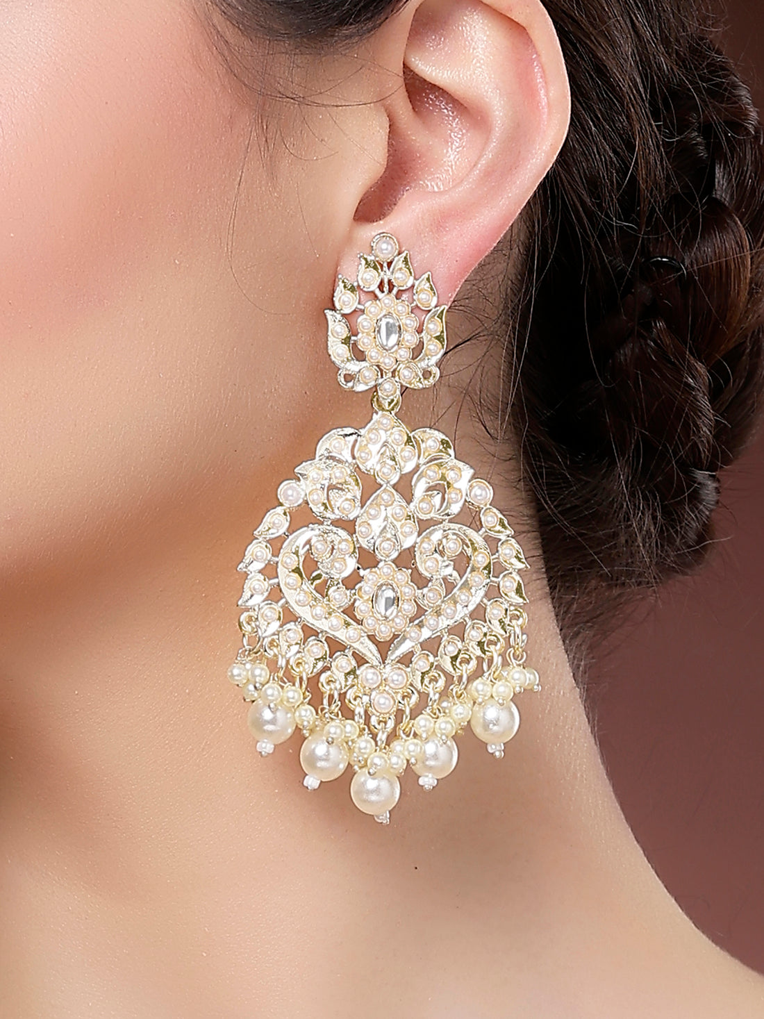 Karatcart Gold-Toned Ethnic Pearl Kundan Dangler Earrings for Women