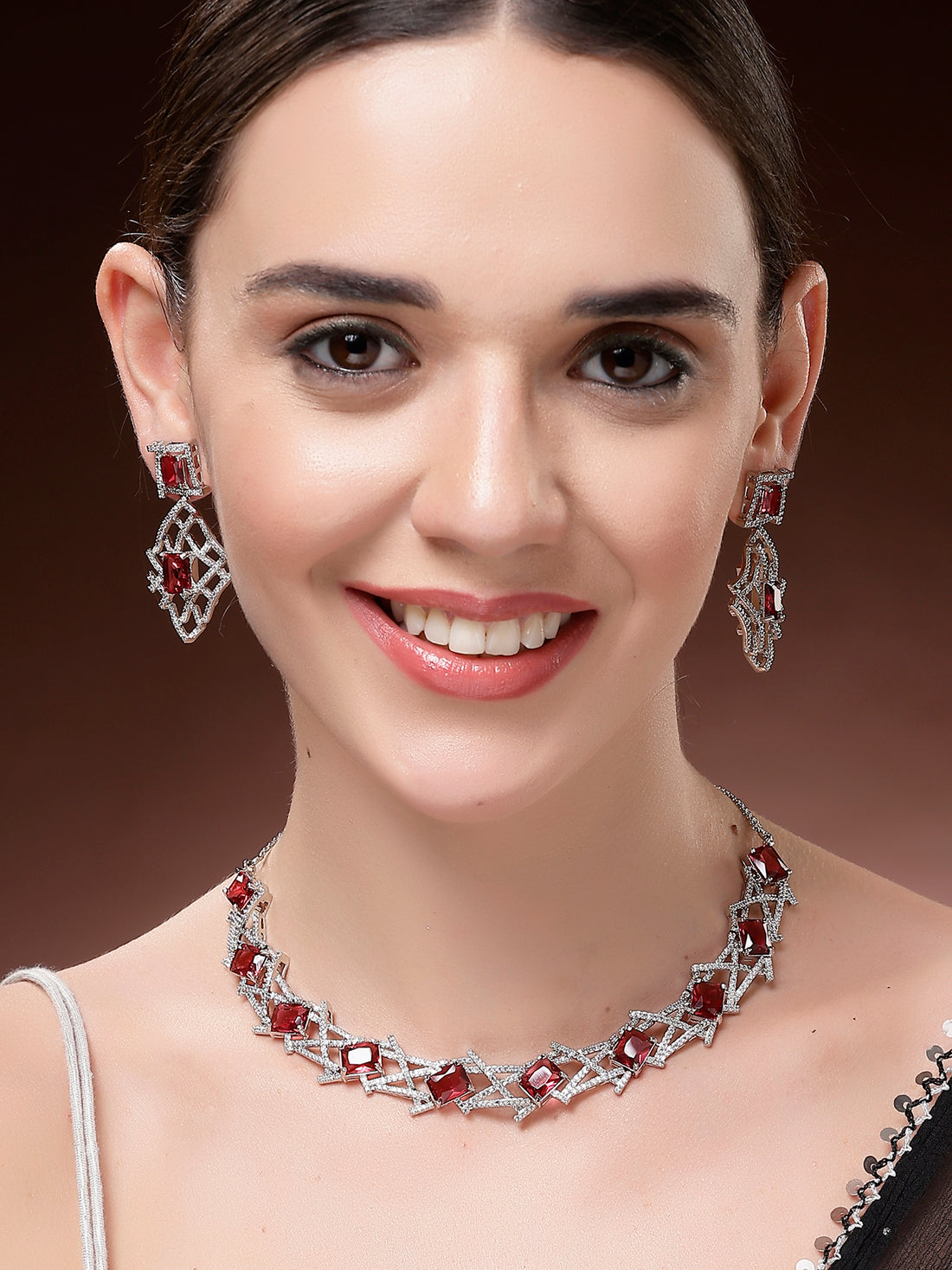 Karatcart Elegent Net Design Red American Diamond Necklace Set for Women
