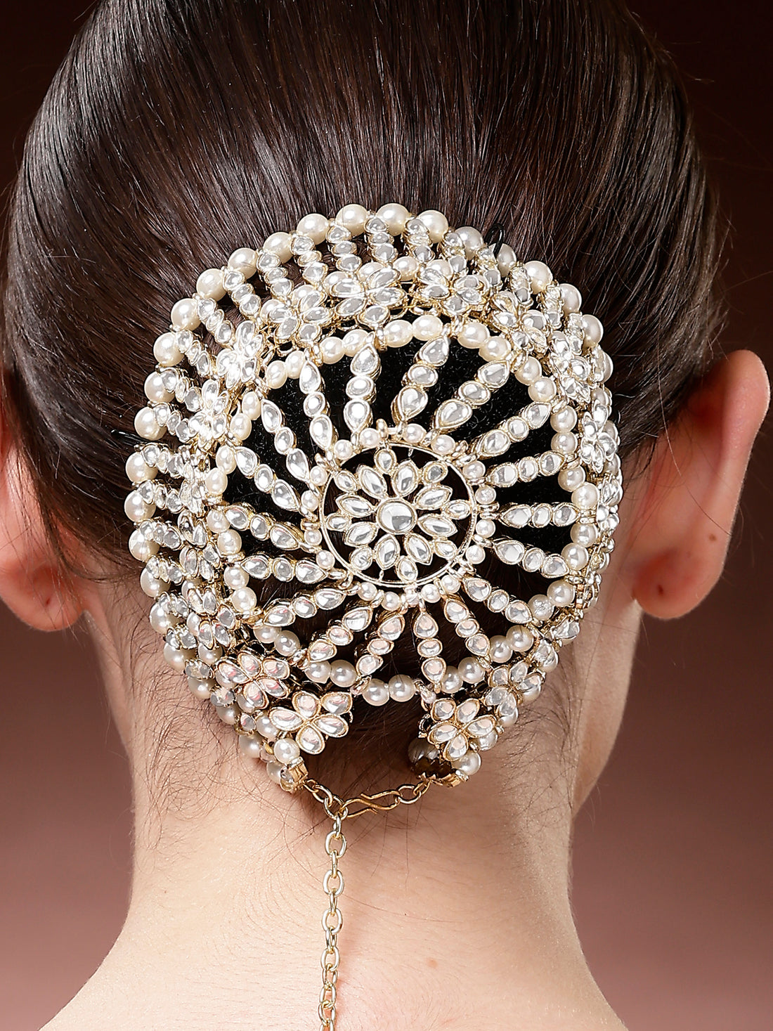 Karatcart Designer Kundan & Pearl Floral Juda Hair Accessory for Women