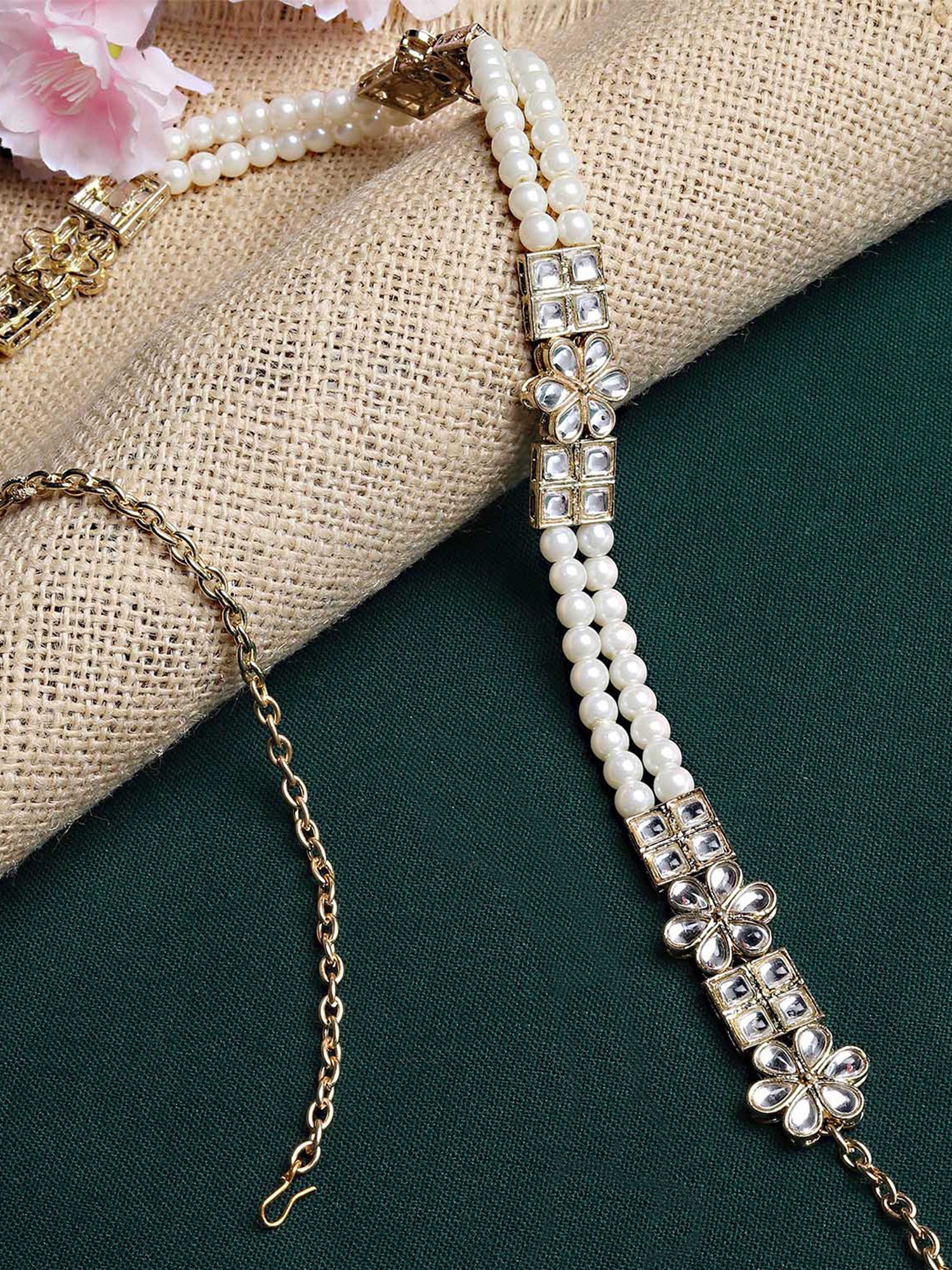 Karatcart Gold Plated White Pearl Beaded Handcrafted Kundan Kamarbandh for Women