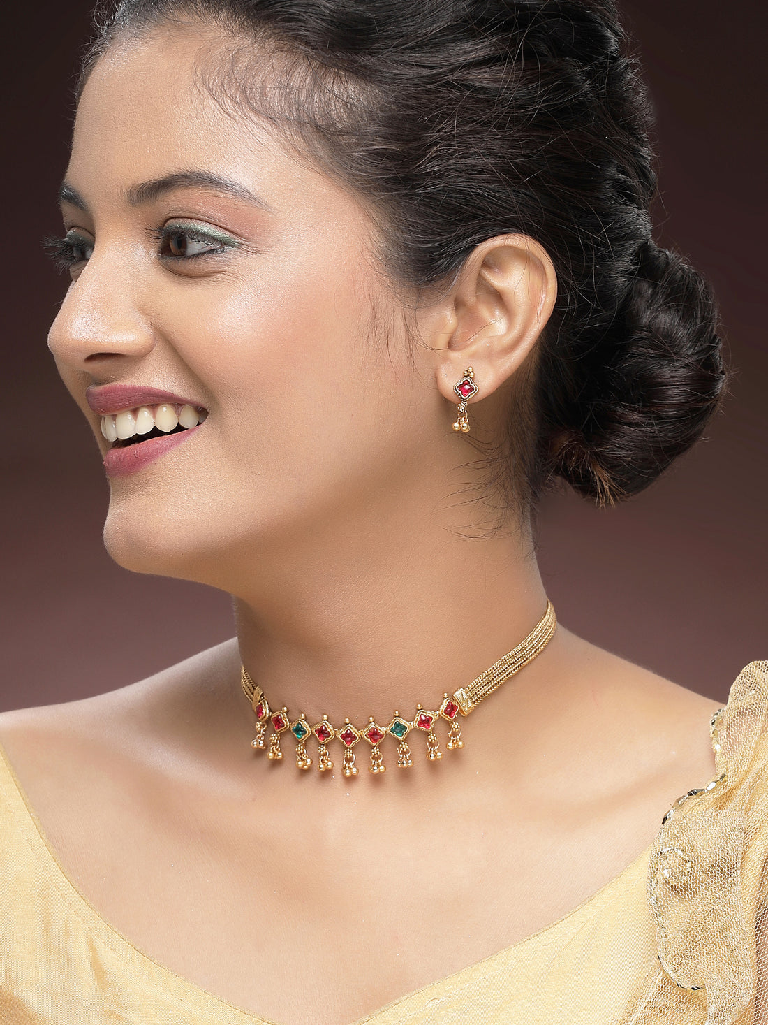 KARATCART Traditional Gold-Plated Red and Green Square Stone Necklace Set for Women