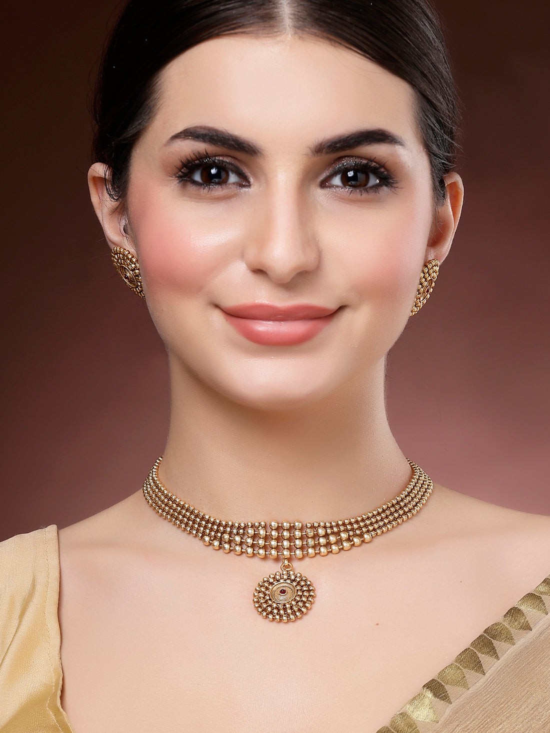 Karatcart Elegant Gold-Plated Round Balls Beaded Necklace Set for Women