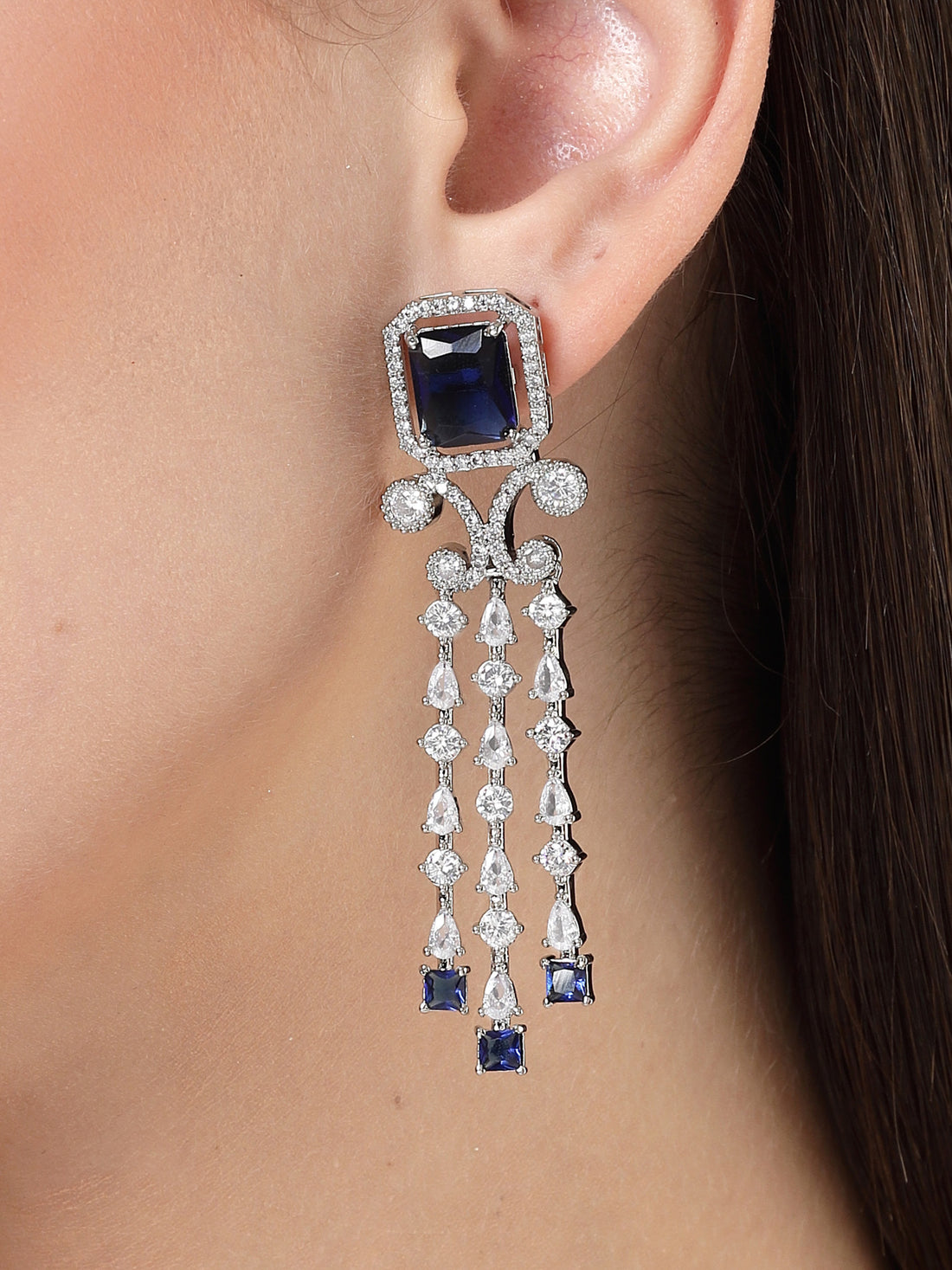 Karatcart Luxurious Blue American Diamond Stone Drop Earrings in Silver Plating for Women