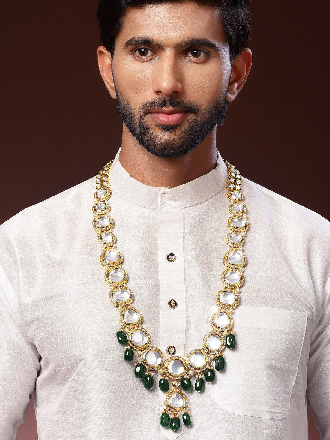 Karatcart Gold-Plated Polki Kundan Maharaja Haar with Green Tumble for Men