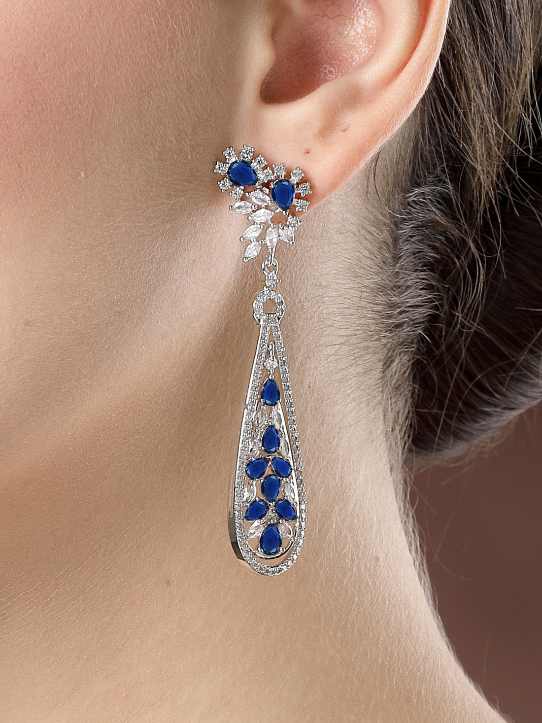 Karatcart Elegant Blue American Diamond Drop Earrings for Women
