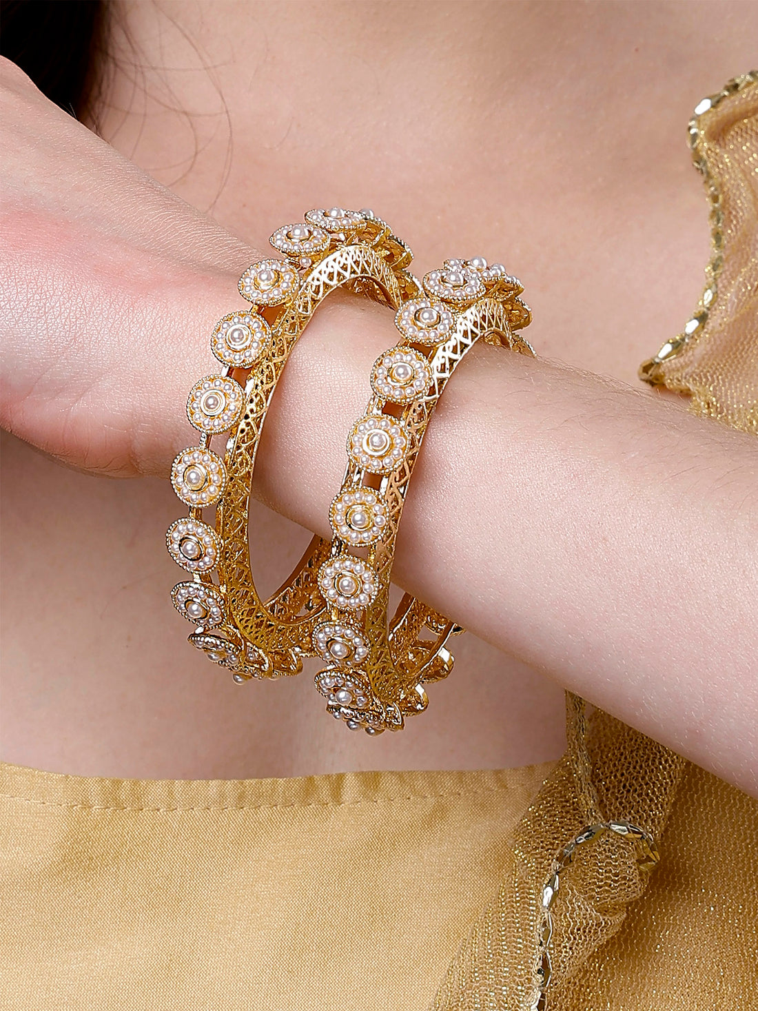 Karatcart Set of 2 White Pearl Studded Gold Plated Bangles for Women