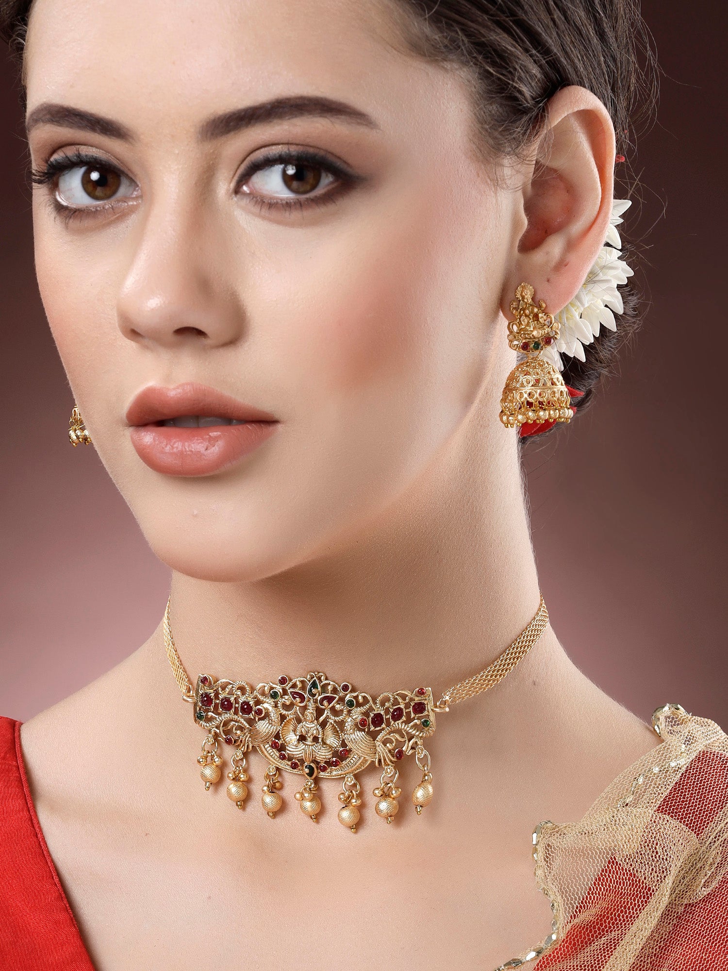 Karatcart Gold-Plated Laxmi Mata Choker Temple Jewellery Set for Women
