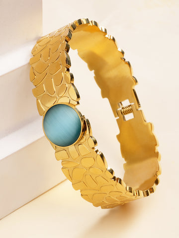 Bohey by KARATCART Gold-Plated Blue Stone Studded Bangle-Style Bracelet for Women