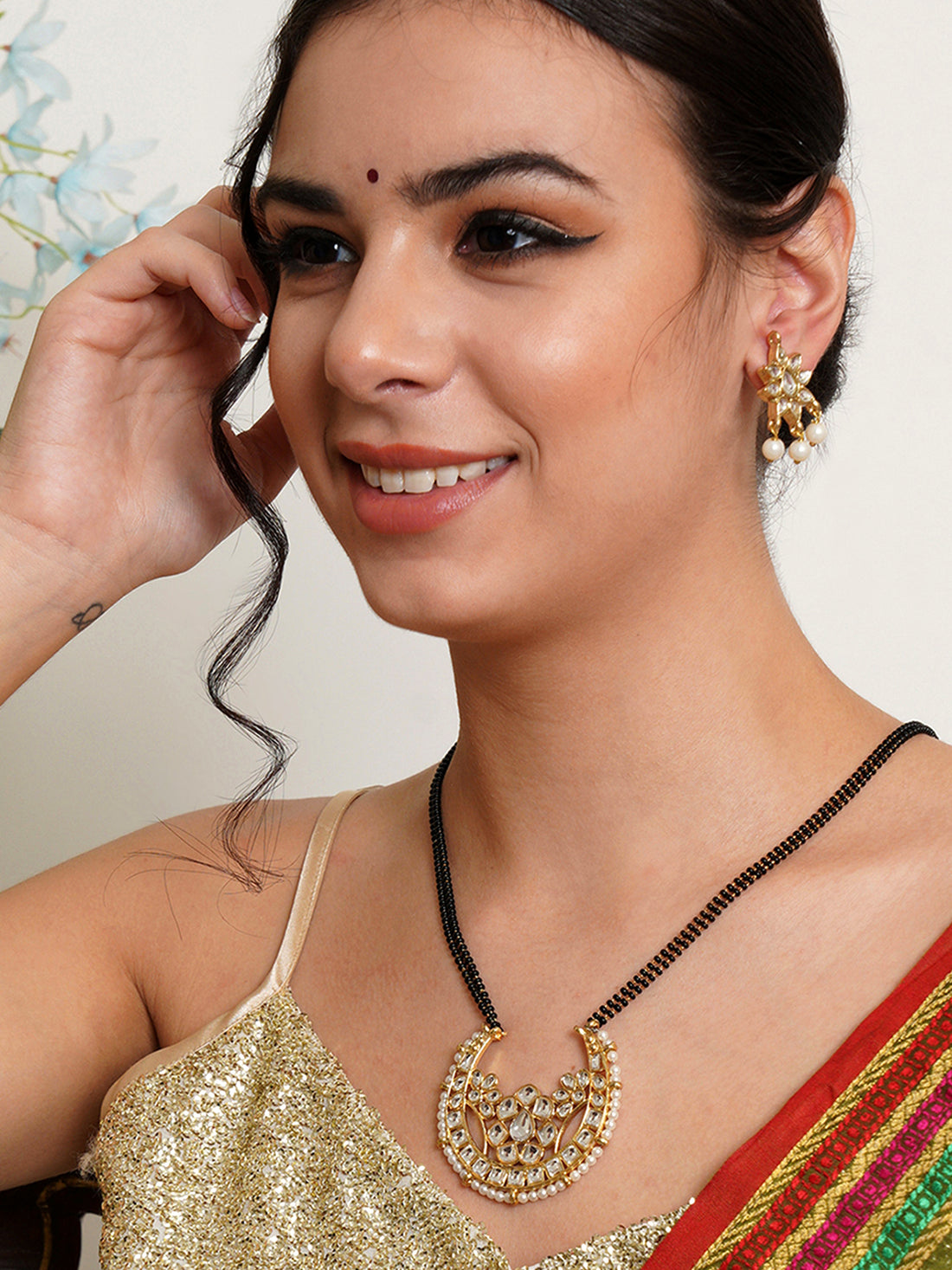 Karatcart Gold Plated Handcrafted Floral Kundan Mangalsutra with Earrings