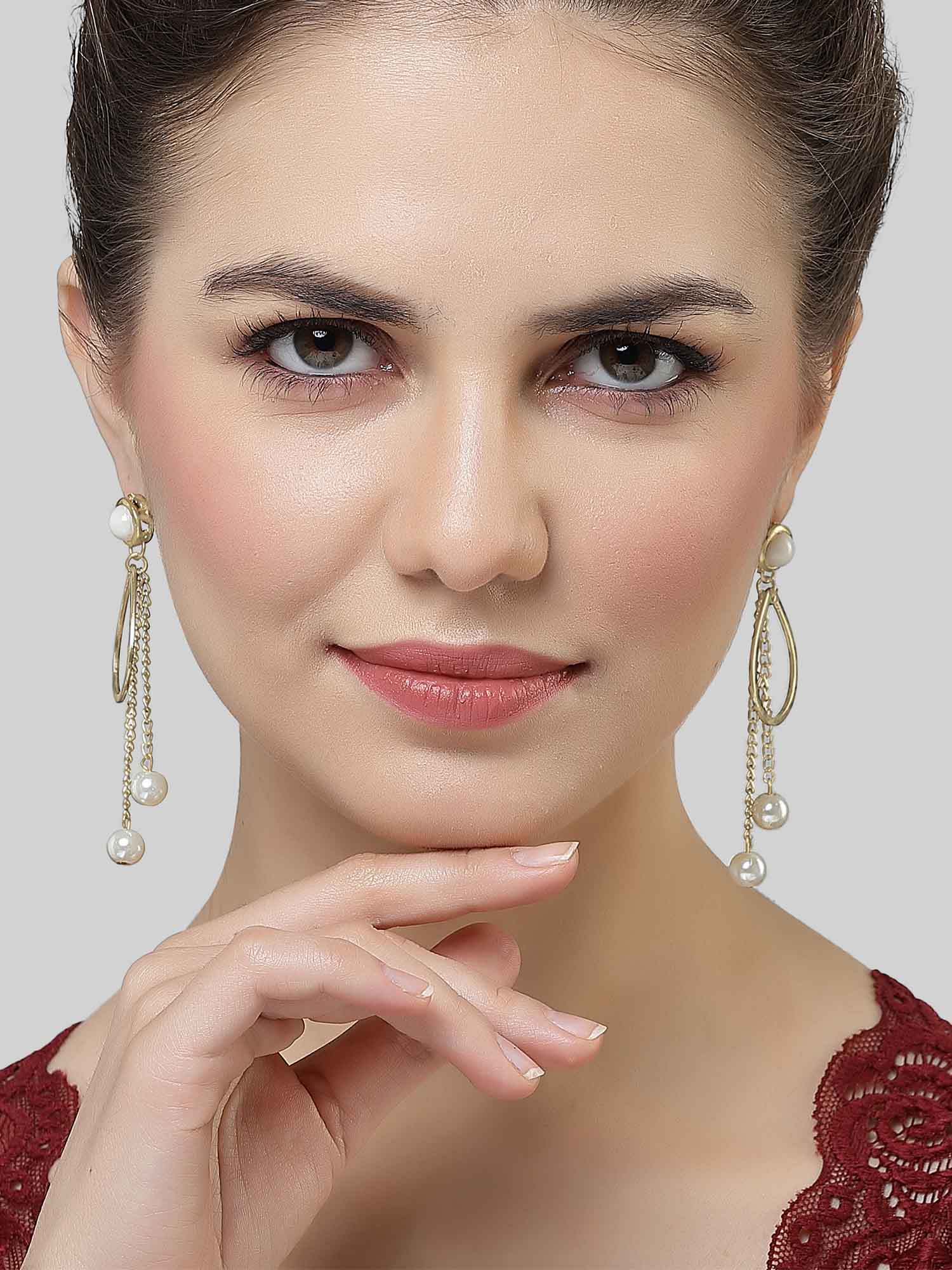 Karatcart Gold-Plated Drop Shape Pearl and Kundan Drop Earrings for Women - view 2