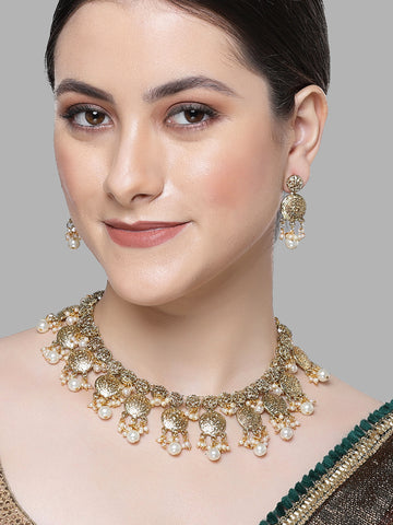 Karatcart Gold Plated Pearl and Kundan Jewellery Set for Women