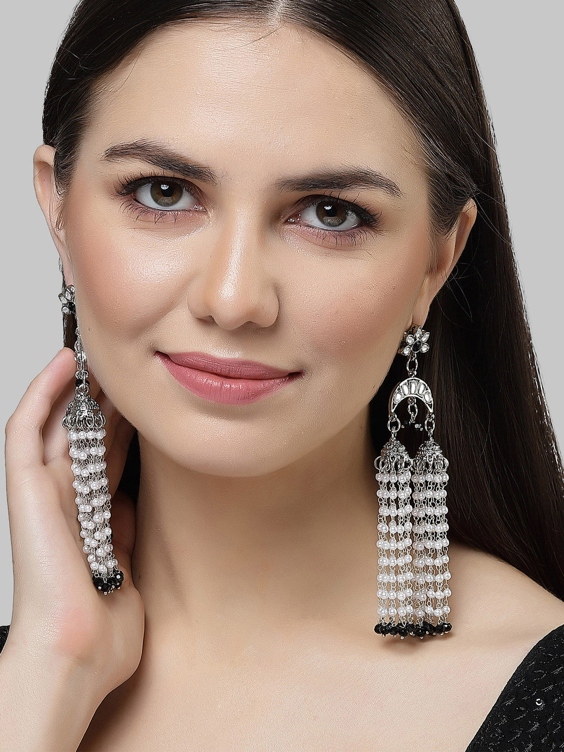 Karatcart Oxidised Silver Black Crystal and Pearl Kundan Drop Earrings for Women