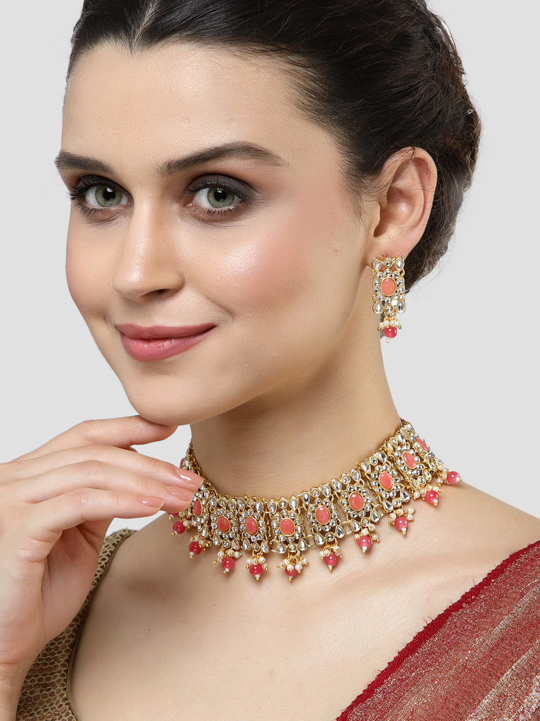 Karatcart Gold Plated Pink Beads and Peach Kundan Studded Necklace Set