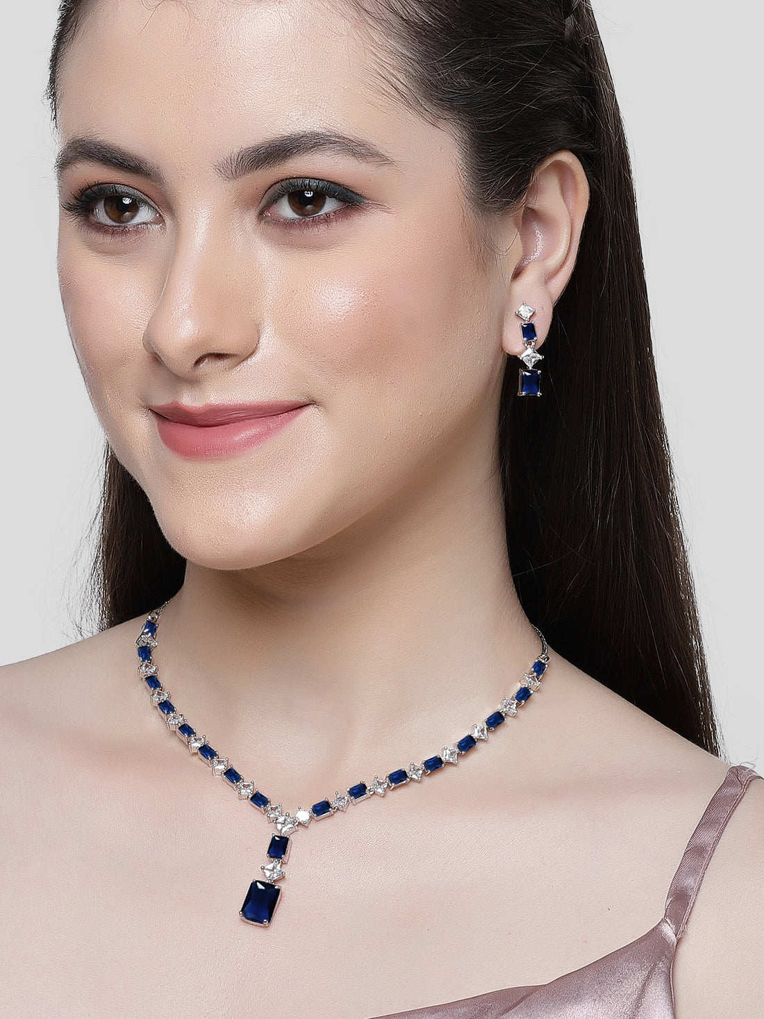 Karatcart Silver Tone Square Blue Cubic Zirconia Necklace Set for Women