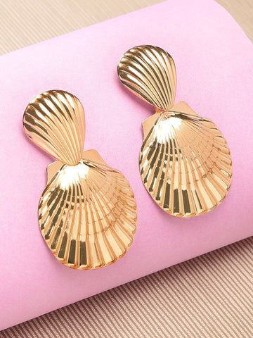 Bohey by KARATCART Gold Plated Sea Shell Design Contemporary Dangler Earrings