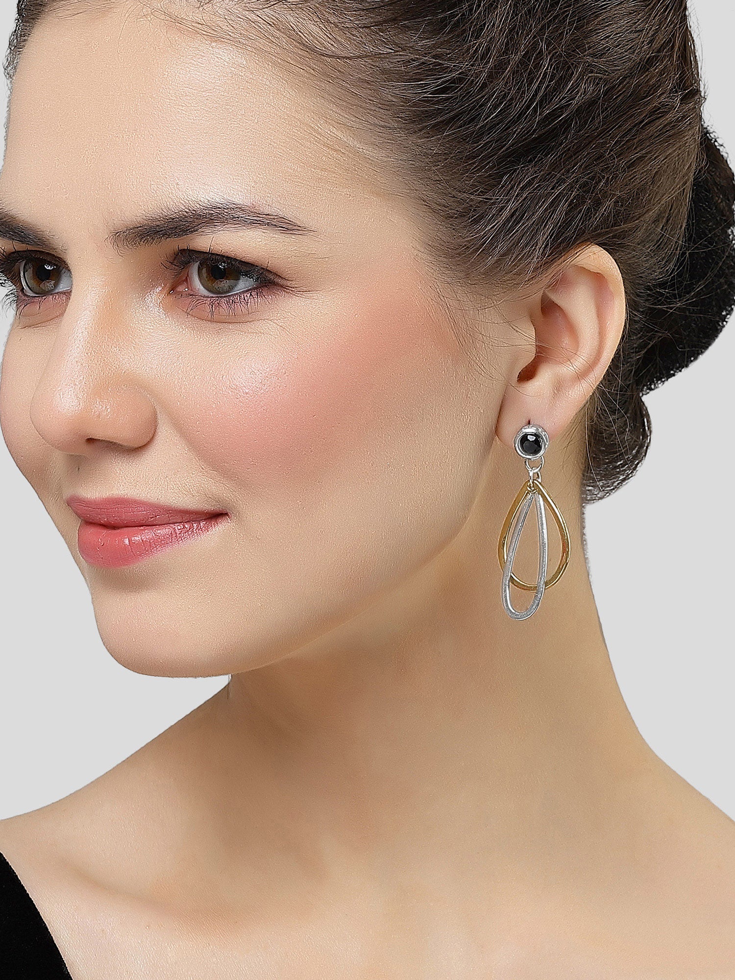 Karatcart Gold and Silver Plated Black Stone Studded Kundan Drop Earrings for Women - Image 1