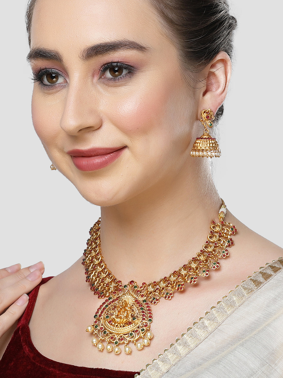 Karatcart Gold Plated Mata Laxmi Temple Jewellery Set for Women