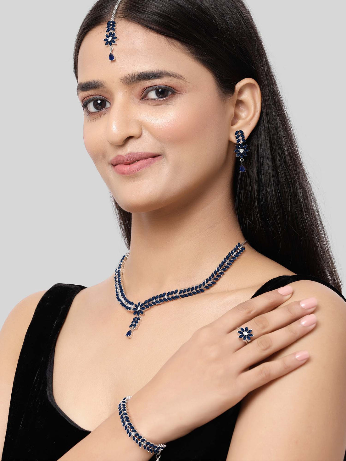 Karatcart Silver Tone Blue Cubic Zirconia Studded Jewellery Set for Women