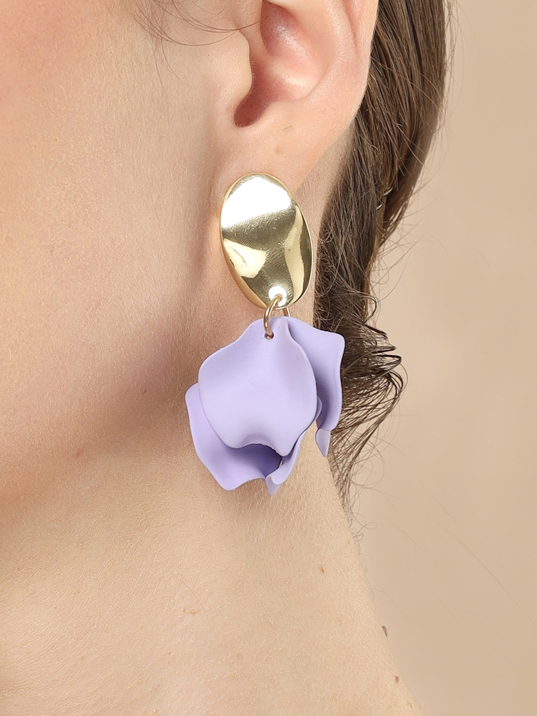 Bohey by KARATCART Gold-Plated Contemporary Lilac Drop Earrings for Women