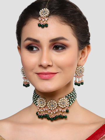 Karatcart Gold Plated White Pearl and Green Beaded Kundan Choker Necklace Set for Women