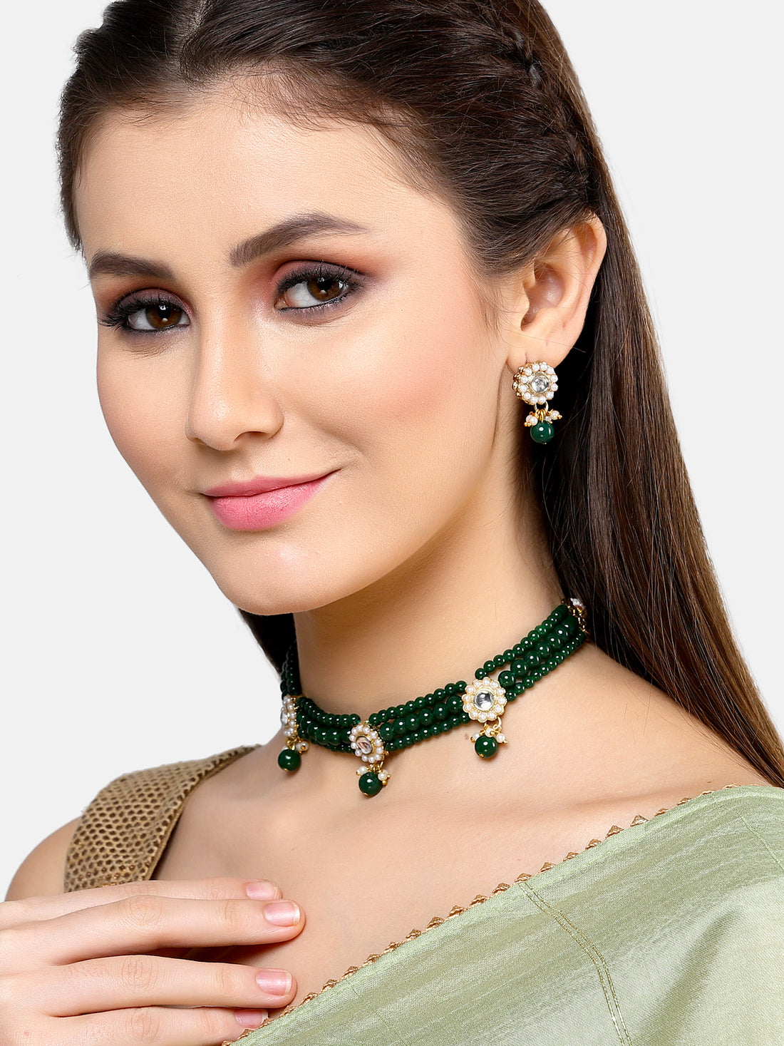 Karatcart Gold Plated Green Beaded Kundan Choker Necklace Set for Women