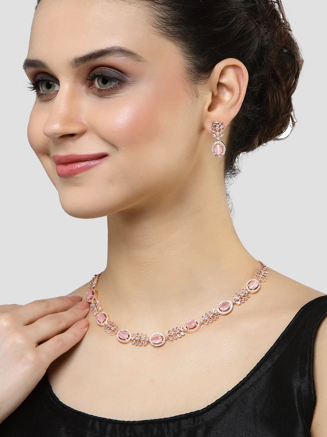 Karatcart Rose Gold Plated Floral Design Pink Cubic Zirconia Studded Necklace Set