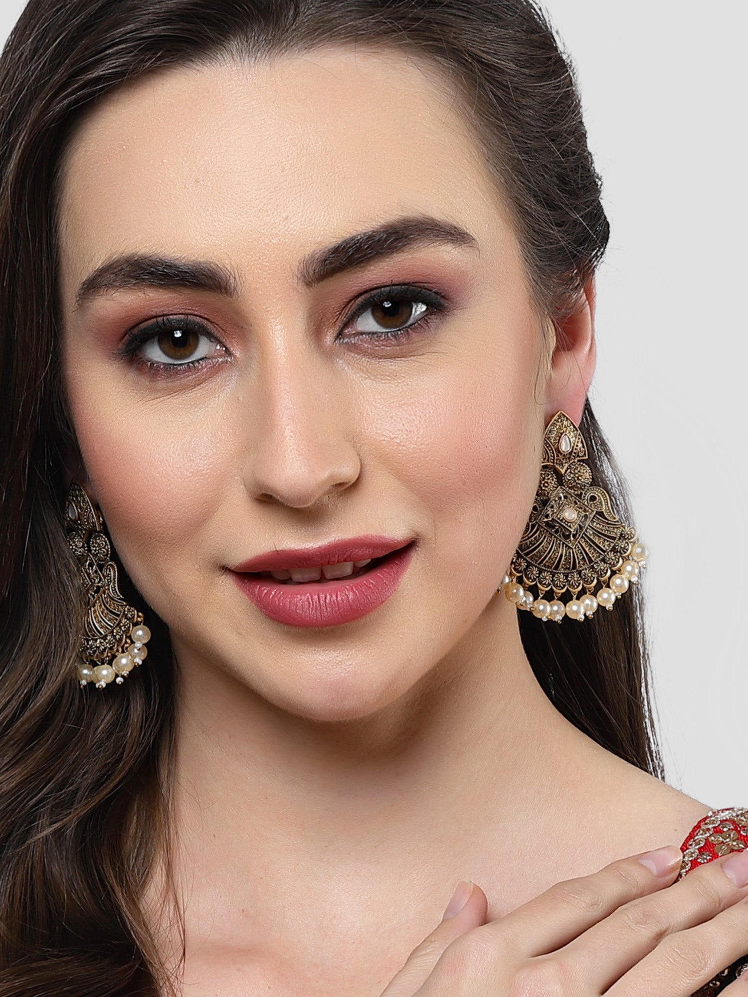 Karatcart Golden Pearl and Kundan Studded Gold Plated Dangler Earrings for Women - view 2