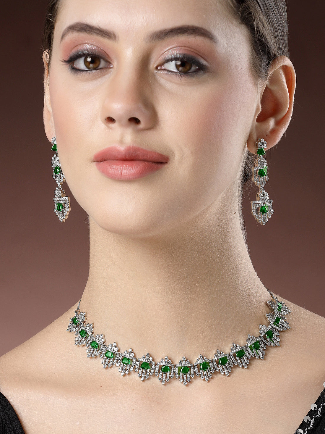 Karatcart Green American Diamond Silver Tone Necklace for Women