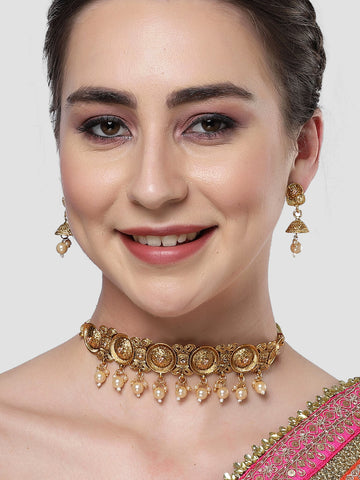 Karatcart Gold Plated Pearl Studded South Indian Jewellery Set for Women