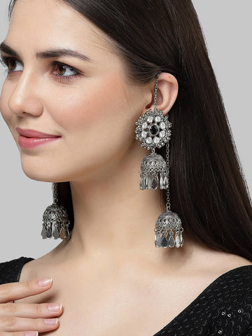 Karatcart Silver Plated Kundan Studded Kanauti Kaanchain Jhumki Earrings