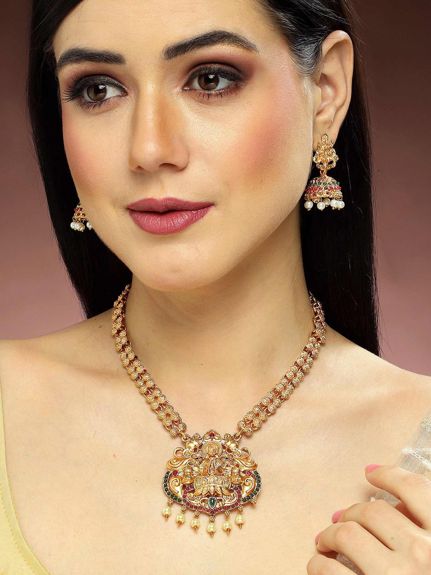 Karatcart Gold Plated Laxmi Mata Rani Haar Temple Jewellery Set for Women - Image 1