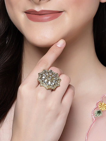 Karatcart Gold Plated Floral Kundan Cocktail Ring for Women