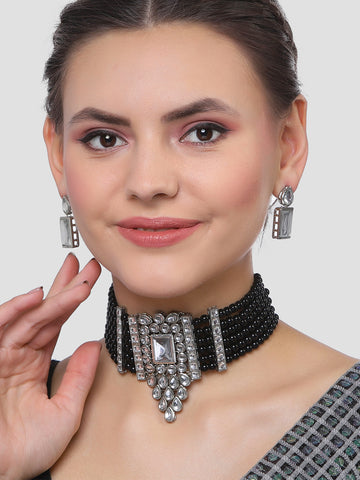 Karatcart Silver Plated Black Beaded Choker Necklace Set for Women