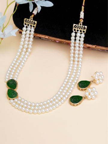 Karatcart Green Stone Studded Pearl Kundan Necklace Set for Women