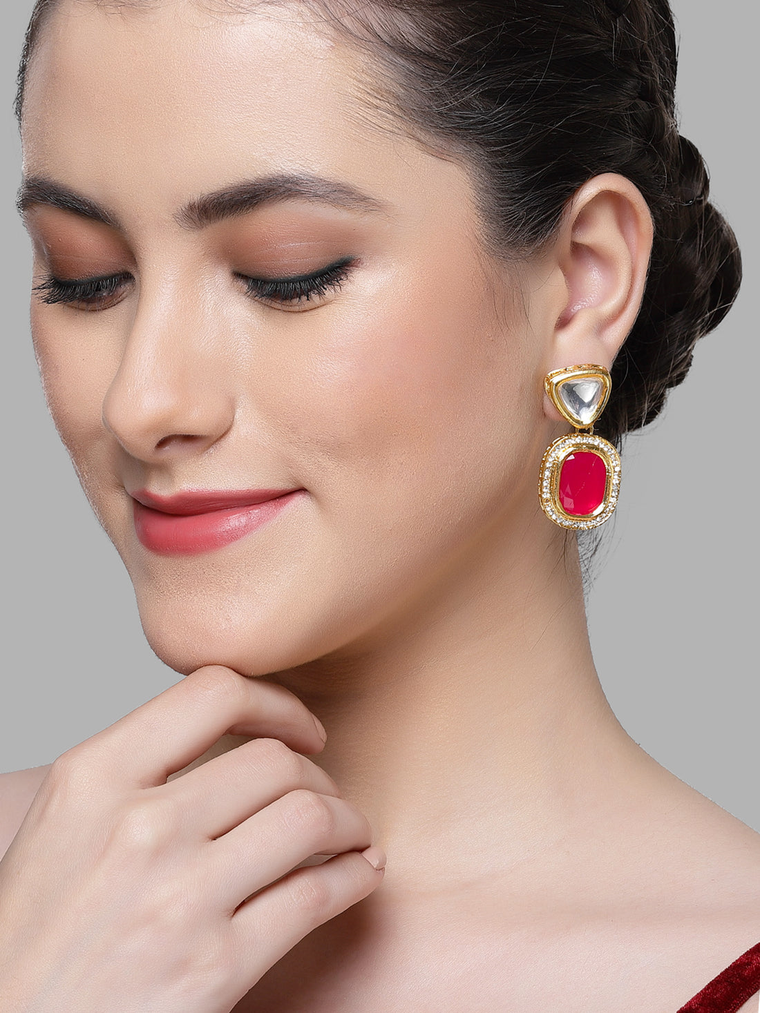 Karatcart Red and Gold Set of 2 Polki Kundan Drop Earrings for Women