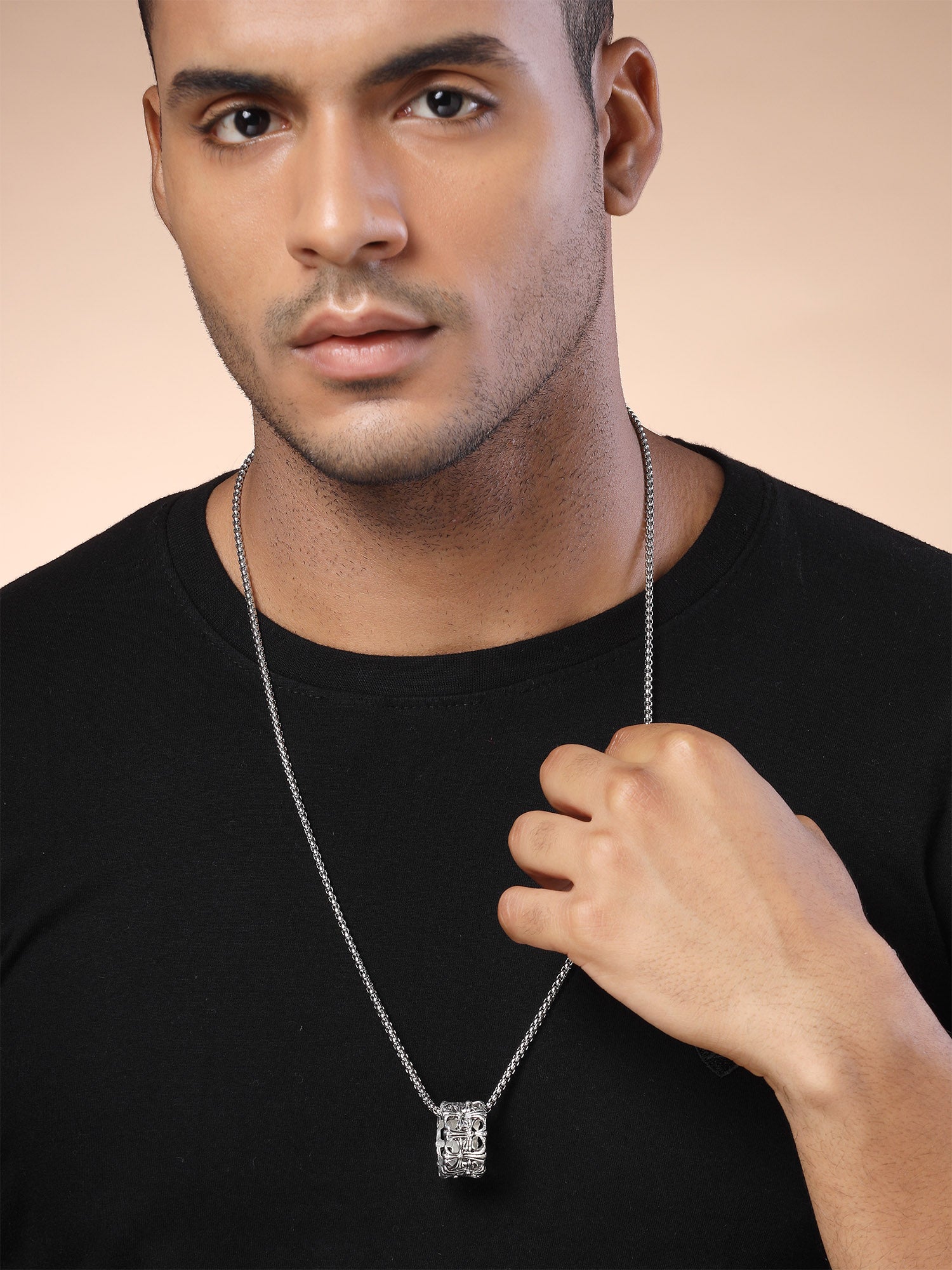 Bohey by KARATCART Silver Plated Metal Ring Chain Pendant for Men