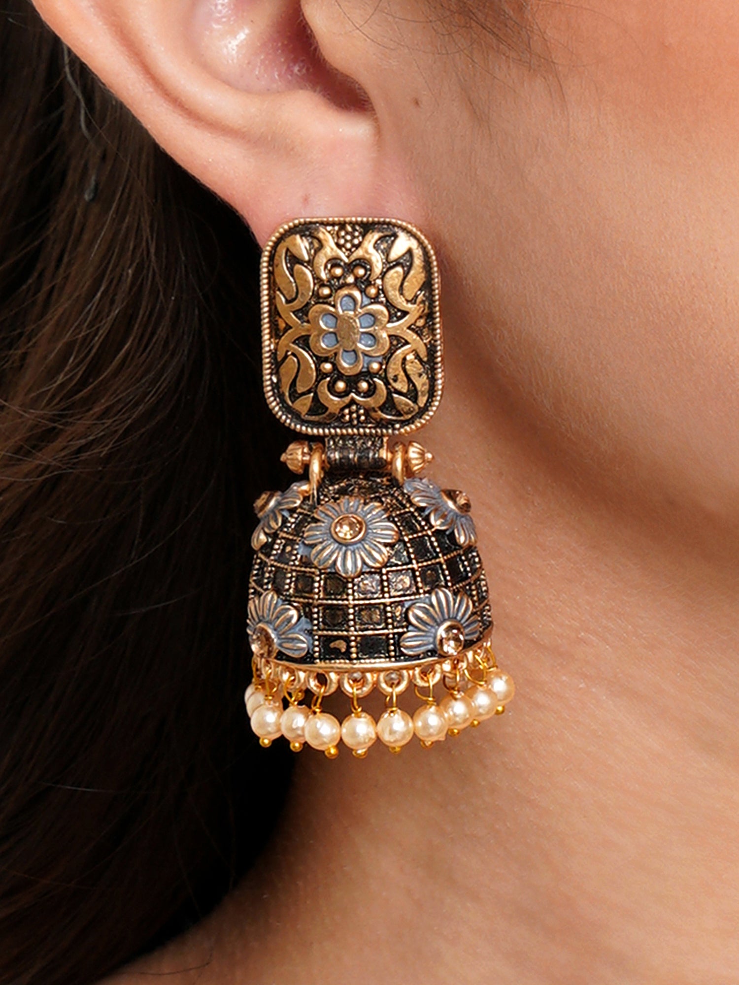 Karatcart Antique Gold Plated Floral Grey Studded Jhumki Earrings for Women - Image 1